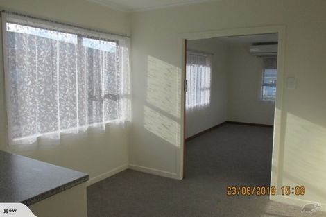 Photo of property in 8a Ford Avenue, Te Kamo, Whangarei, 0112