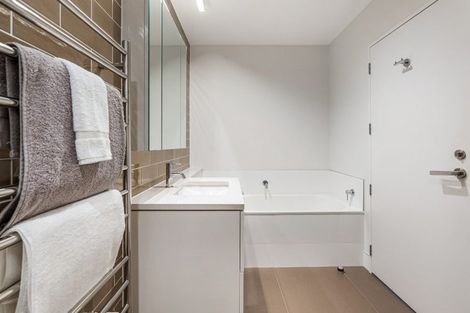 Photo of property in 12 Cochrane Road, Hobsonville, Auckland, 0616