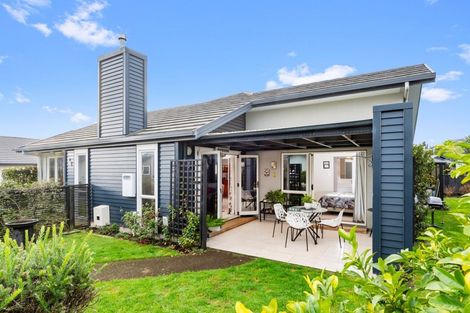 Photo of property in 20 Bridgewater Way, Pyes Pa, Tauranga, 3112