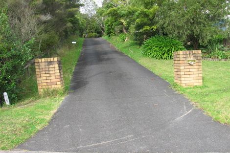 Photo of property in 15 Pounamu Avenue, Greenhithe, Auckland, 0632