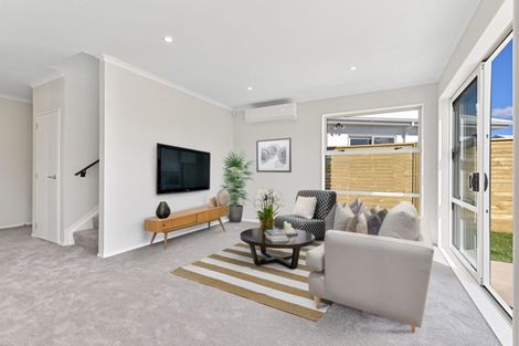 Photo of property in 7 Vincent Mcgrath Crescent, Swanson, Auckland, 0614