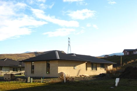 Photo of property in 4 Quill Street, Lake Hayes, Queenstown, 9304
