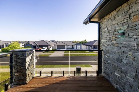 Photo of property in 27 Keerangi Place, Rototuna North, Hamilton, 3210