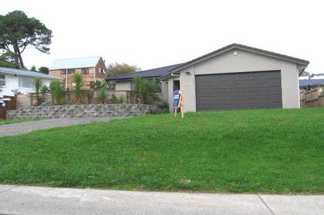 Photo of property in 40 Autumn Avenue, Glen Eden, Auckland, 0602