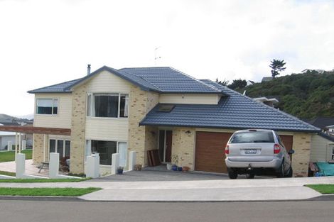 Photo of property in 1 Halewood Grove, Churton Park, Wellington, 6037