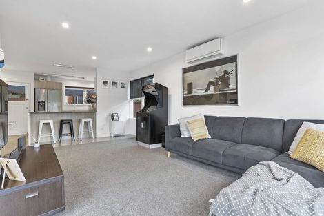 Photo of property in 4 Mariana Place, Glen Eden, Auckland, 0602