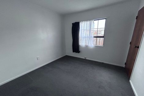 Photo of property in 2/3 Islington Street, Trentham, Upper Hutt, 5018
