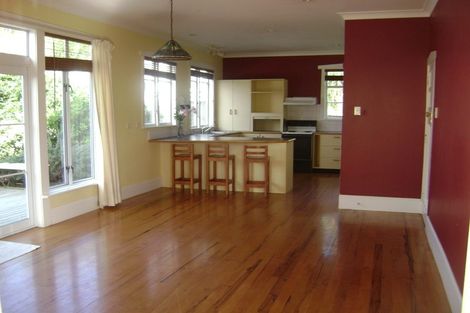 Photo of property in 138a Lemon Street, Strandon, New Plymouth, 4312