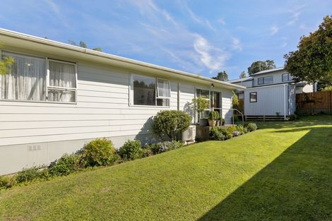 Photo of property in 4 Bromley Place, Westown, New Plymouth, 4310