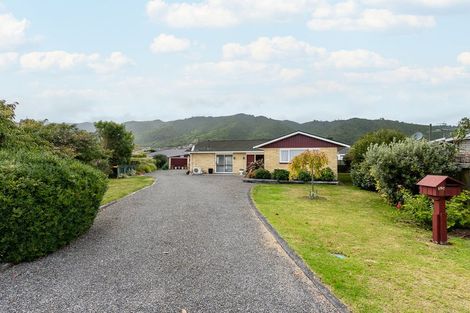 Photo of property in 15 Belvedere Avenue, Waikanae, 5036