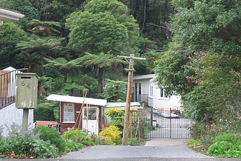 Photo of property in 64 Raukawa Street, Stokes Valley, Lower Hutt, 5019