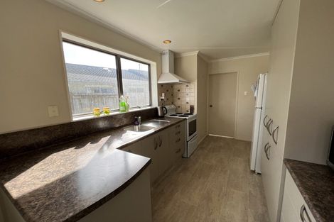 Photo of property in 62 Pencarrow Street, Highbury, Palmerston North, 4412