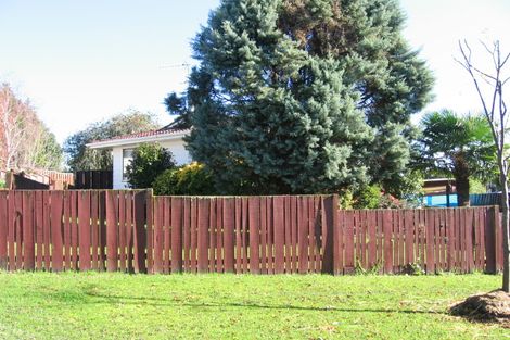 Photo of property in 25 Glynnbrooke Street, Te Atatu South, Auckland, 0610