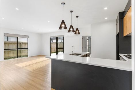 Photo of property in 28 Perkins Street, Papakura, 2110