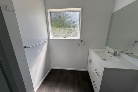 Photo of property in 90 Strathmore Avenue, Levin, 5510