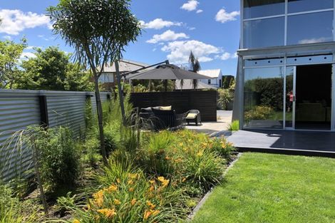 Photo of property in 7 Jane Deans Close, Riccarton, Christchurch, 8011