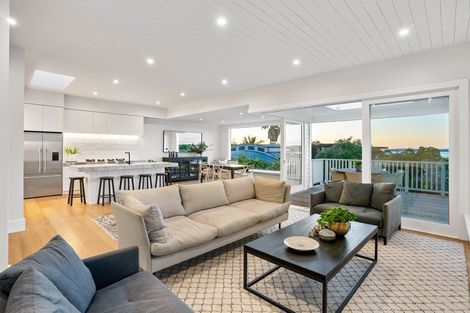 Photo of property in 119 West End Road, Westmere, Auckland, 1022