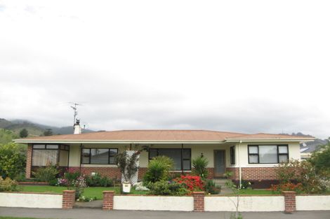 Photo of property in 70 Cambria Street, The Wood, Nelson, 7010