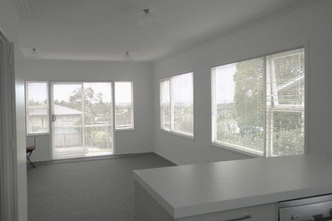 Photo of property in 3/5 Felton Mathew Avenue, St Johns, Auckland, 1072