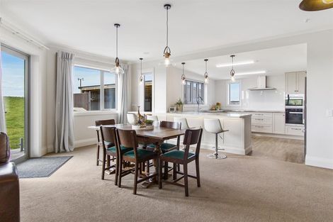 Photo of property in 308 Timaru Road, Waimate, 7978