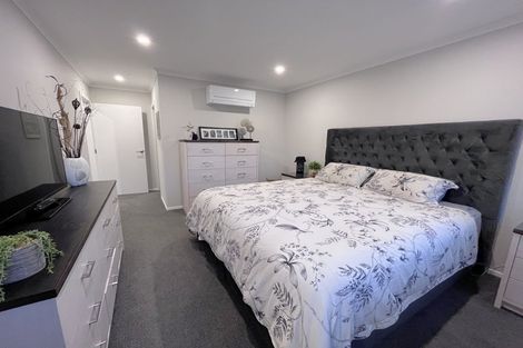 Photo of property in 8 Balmerino Lane, Wallaceville, Upper Hutt, 5018