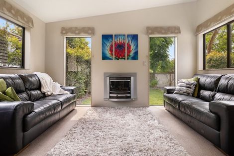 Photo of property in 2 Rochdale Close, Bethlehem, Tauranga, 3110