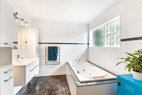 Photo of property in 24 Avian Road, Blue Mountains, Upper Hutt, 5371