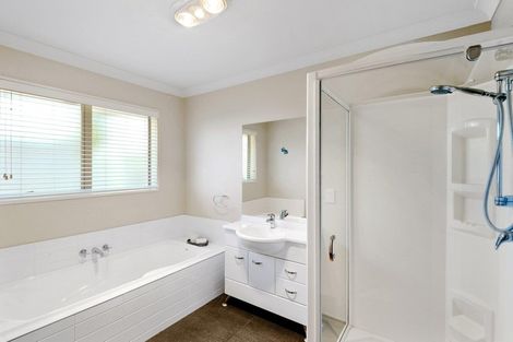 Photo of property in 3 Kinsella Crescent, Aidanfield, Christchurch, 8025