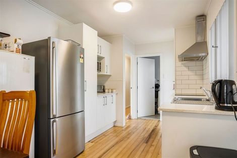 Photo of property in 20 Wilsher Crescent, Henderson, Auckland, 0612