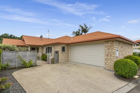 Photo of property in 24/100 Millers Road, Brookfield, Tauranga, 3110