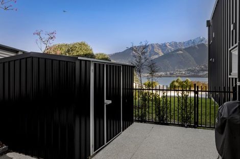 Photo of property in 513 Peninsula Road, Kelvin Heights, Queenstown, 9300