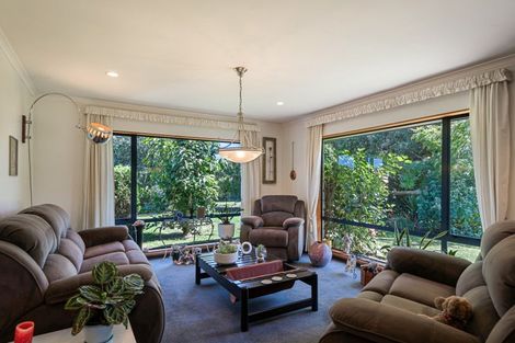 Photo of property in 51 Pohutukawa Drive, Levin, 5571
