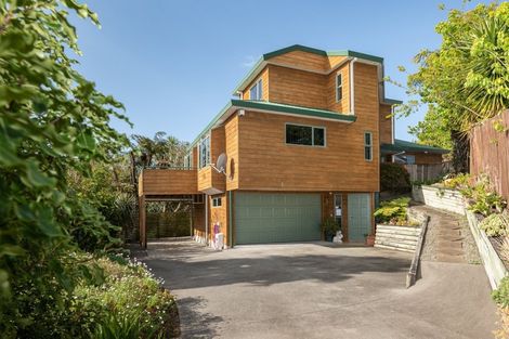 Photo of property in 7 Lagoon Place, Poike, Tauranga, 3112