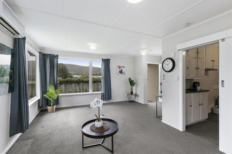 Photo of property in 10d Bull Avenue, Wainuiomata, Lower Hutt, 5014