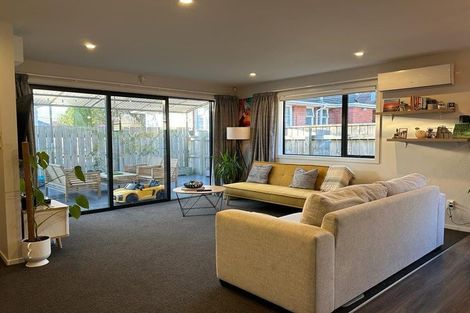 Photo of property in 12 Atiawa Crescent, Waiwhetu, Lower Hutt, 5010