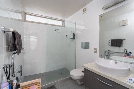 Photo of property in 8/300 Lake Terrace, Two Mile Bay, Taupo, 3330