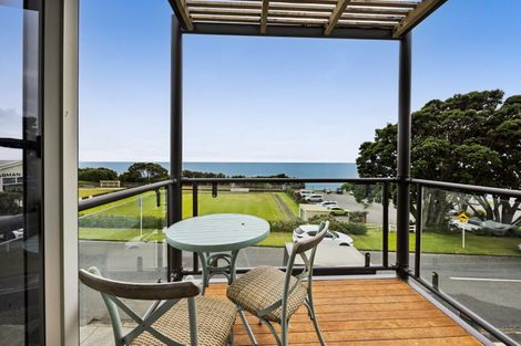 Photo of property in 36 Octavius Place, New Plymouth, 4312