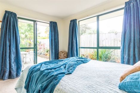 Photo of property in 13 Oakridge Drive, Kerikeri, 0230