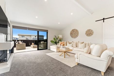 Photo of property in 5 Ahi Kaa Lane, Snells Beach, 0920