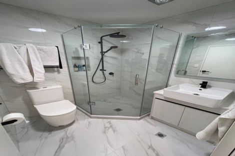 Photo of property in 4 Toanga Place, Mount Wellington, Auckland, 1062