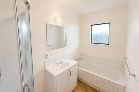 Photo of property in 46 St Annes Crescent, Wattle Downs, Auckland, 2103