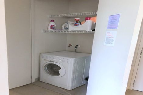 Photo of property in Shoal Haven Apartments, 112a/130 Anzac Street, Takapuna, Auckland, 0622