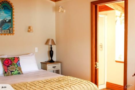 Photo of property in 87 Point Road, Monaco, Nelson, 7011