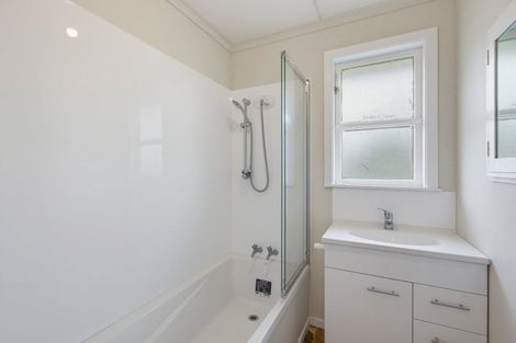 Photo of property in 14 Dittmer Street, Otaki, 5512