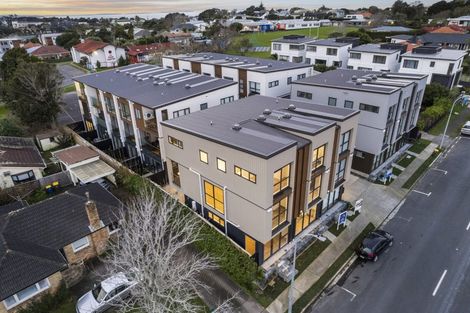 Photo of property in 8/14 Williamson Avenue, Belmont, Auckland, 0622