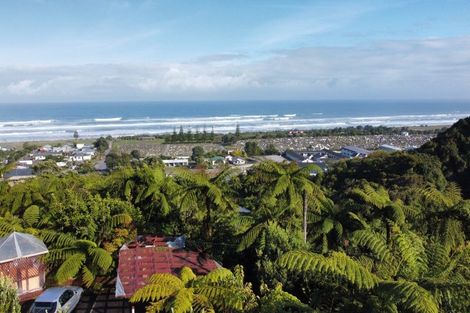 Photo of property in 22 Weenink Road, Karoro, Greymouth, 7805