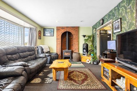 Photo of property in 121 Cuthberts Road, Aranui, Christchurch, 8061