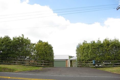 Photo of property in 1 Kauri Road, Whenuapai, Auckland, 0618