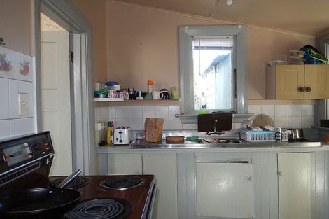 Photo of property in 15 Lynn Street, Oamaru North, Oamaru, 9400