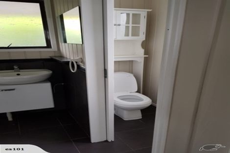 Photo of property in 70a Red Hill Road, Red Hill, Papakura, 2110